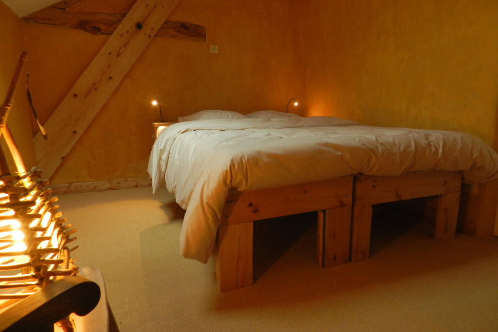 hebergement boulc dormir lit manger gite pré martal ferme auberge dormir hotel chambre salamandre tune de l'ours